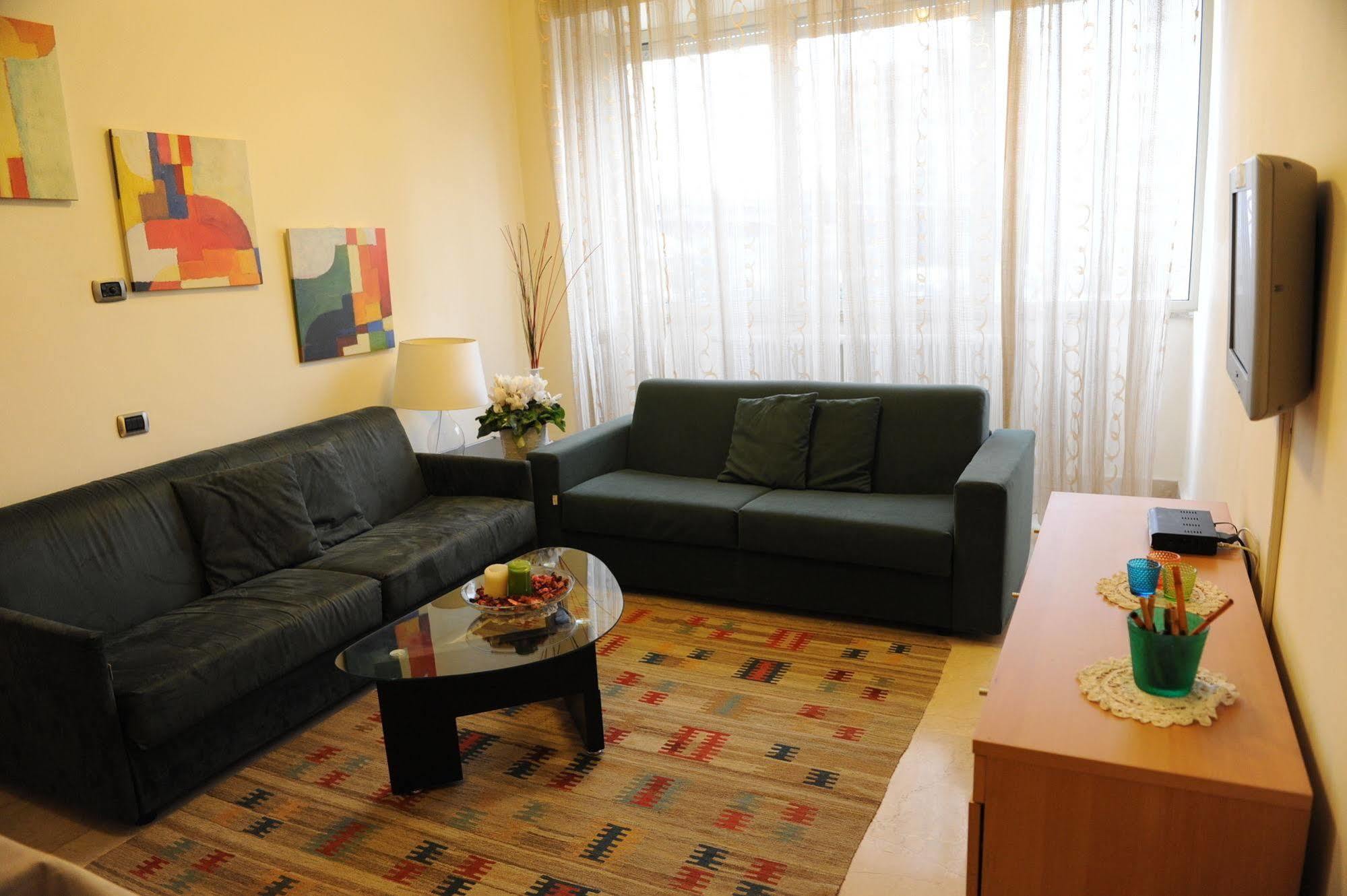 Lux Appartamenti Řím Exteriér fotografie
